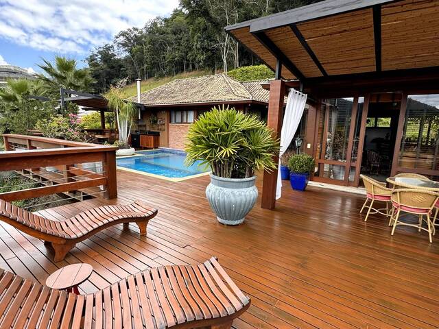 #8 - Casa para Venda em Petrópolis - RJ