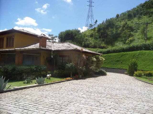 #10 - Casa para Venda em Petrópolis - RJ - 3
