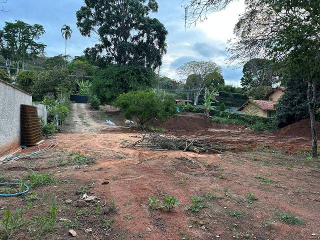 #21 - Terreno para Venda em Petrópolis - RJ