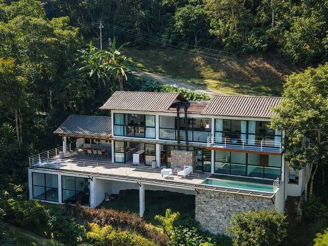 Venda em Itaipava - Petrópolis