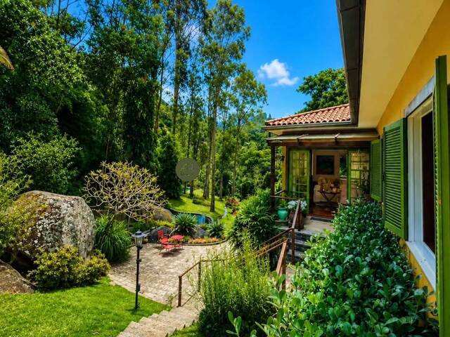 #62 - Casa em condomínio para Venda em Petrópolis - RJ