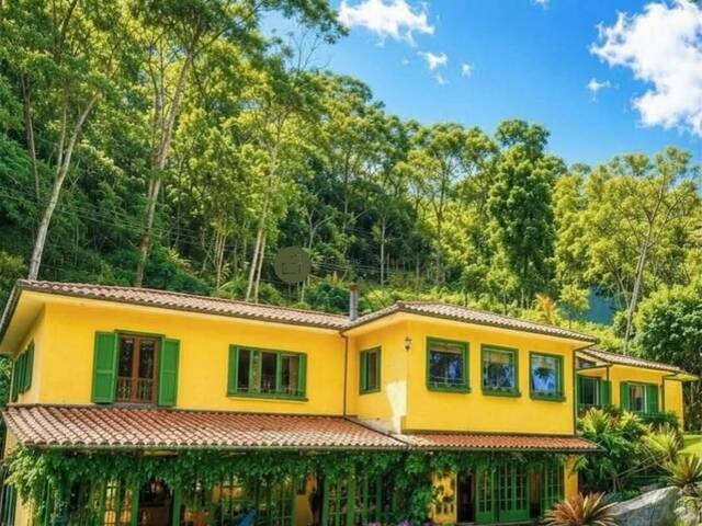 #62 - Casa em condomínio para Venda em Petrópolis - RJ