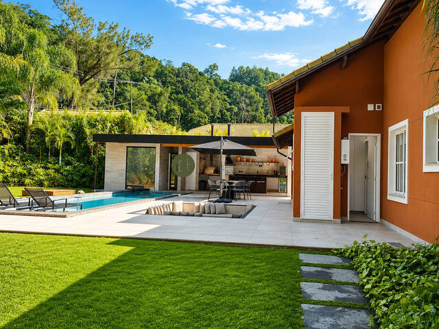 #63 - Casa em condomínio para Venda em Petrópolis - RJ